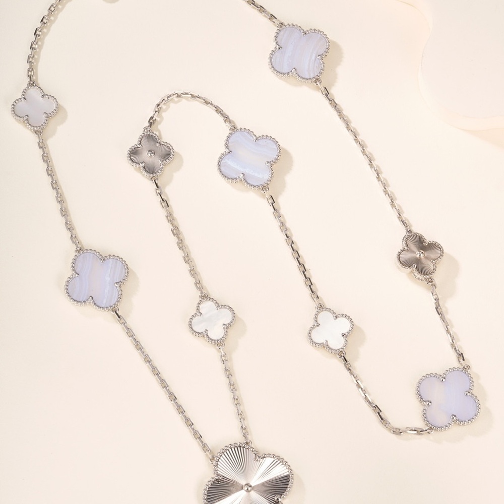 Van Cleef & Arpels Necklaces